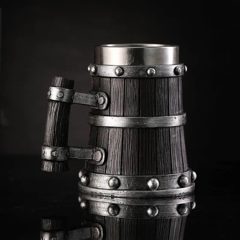 600mlバイキングウッドスタイルビールマグ3D樹脂ステンレ - Wine Beer Coffee のレビューと価格