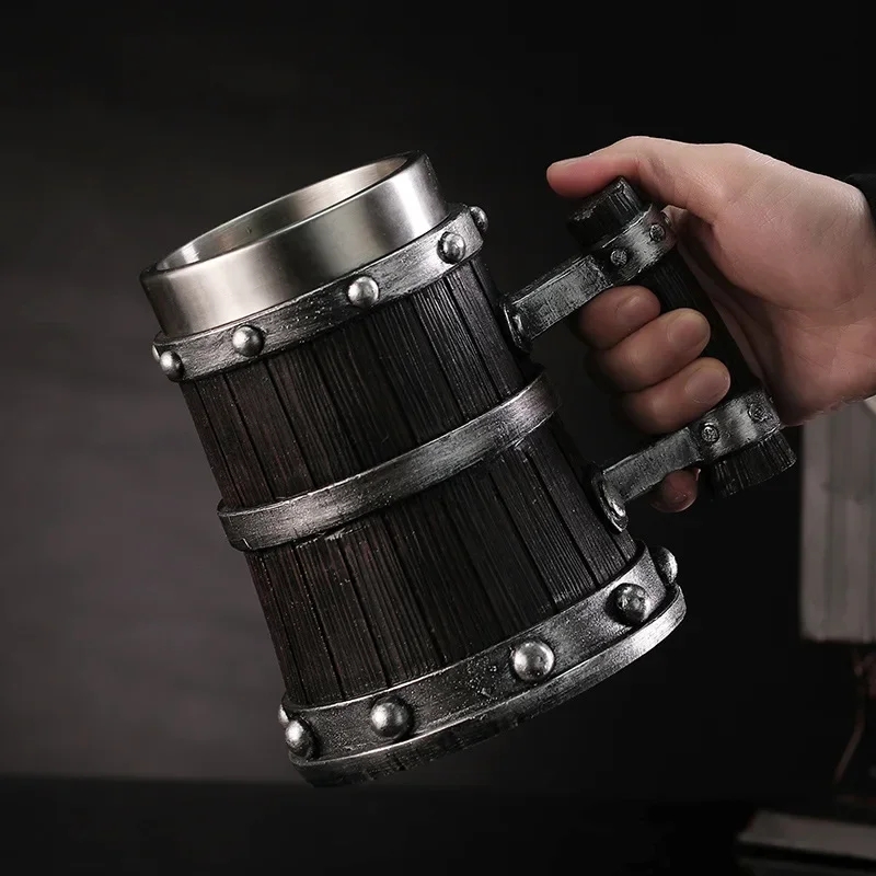 600mlバイキングウッドスタイルビールマグ3D樹脂ステンレ - Wine Beer Coffee のレビューと価格