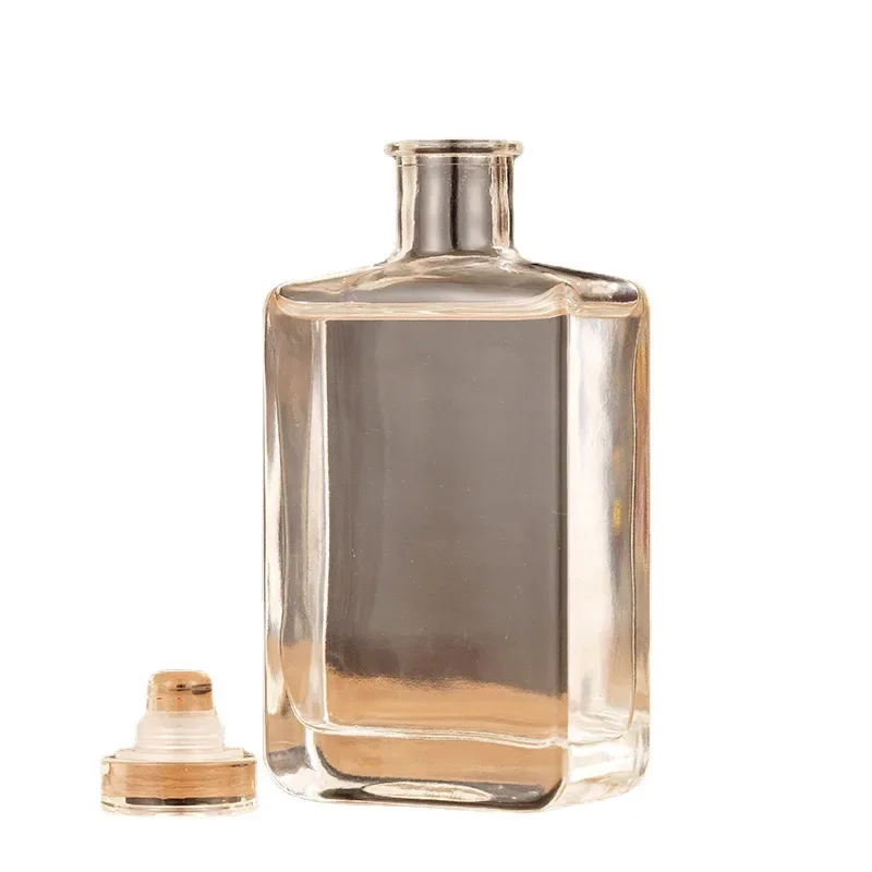 正方形の形をした鉛フリーのガラス製ワインボトルデカンター、ク - Wine Beer Spirits のレビューと価格